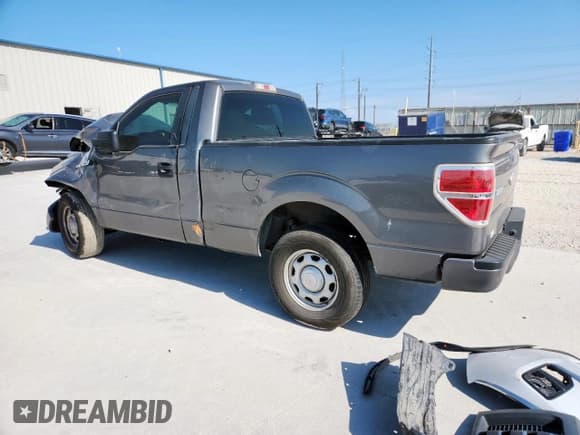 ✅ 2012 Ford F-150 XL • VIN: 1FTMF1CM8CFA39912 • Lot: 69252085. Listed on Copart with Not provided. Free auction sales archive from the USA and detailed vehicle history report at DreamBid. Image 2.