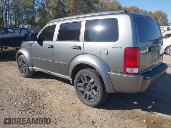 ✅ 2011 Dodge Nitro Heat • VIN: 1D4PU4GK0BW605964 • Lot: 43522651. Listed on IAAI with 153,648 mi. Free auction sales archive from the USA and detailed vehicle history report at DreamBid. Image 3.