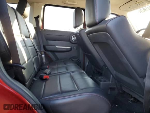 2008 Dodge Nitro R/T с VIN 1D8GU58638W141664, выставлен на аукционе Copart как лот 82419694 с пробегом 106 759 миль миль и Списание • Salvage title. История ставок и продаж доступна на DreamBid. Изображение 11.