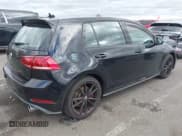 ✅ 2021 Volkswagen Golf GTI S • VIN: 3VW5T7AU6MM001158 • Lot: 43492931. Wystawiony na IAAI z przebiegiem 32 792 mil. Bezpłatny archiwum sprzedaży aukcyjnych z USA i szczegółowy raport historii pojazdu na DreamBid. Zdjęcie 4.