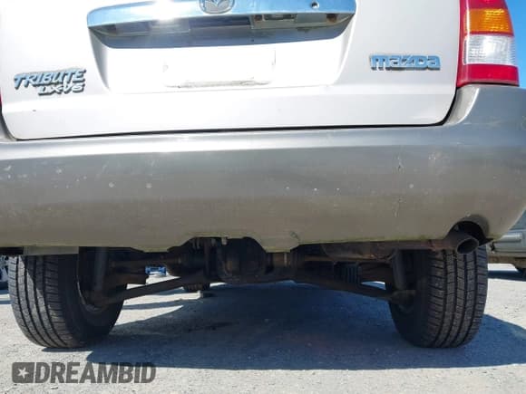 ✅ 2001 Mazda Tribute LX • VIN: 4F2CU08111KM29927 • Лот: 42750632. Опубликован ранее на IAAI с пробегом 206 174 миль. Бесплатный доступ к архиву аукционных продаж из США и подробный отчёт об истории автомобиля на DreamBid. Изображение 6.