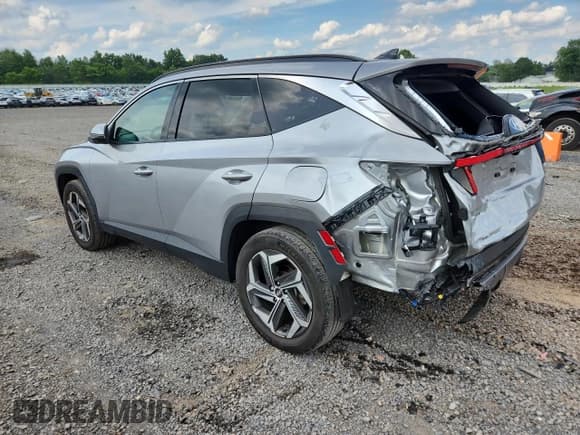 ✅ 2022 Hyundai Tucson Limited • VIN: KM8JFDA20NU061824 • Lot: 64853025. Wystawiony na Copart z przebiegiem 26 699 mil. Bezpłatny archiwum sprzedaży aukcyjnych z USA i szczegółowy raport historii pojazdu na DreamBid. Zdjęcie 2.