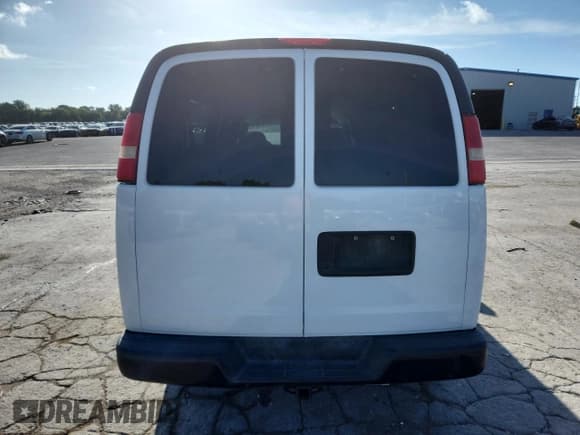 ✅ 2008 Chevrolet Express Passenger • VIN: 1GAHG39KX81169168 • Lot: 61792105. Listed on Copart with Not provided. Free auction sales archive from the USA and detailed vehicle history report at DreamBid. Image 6.
