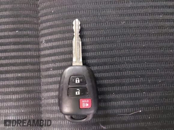 ✅ 2017 Toyota RAV4 LE • VIN: 2T3BFREV2HW638757 • Lot: 41639649. Wystawiony na IAAI z przebiegiem Nie podano. Bezpłatny archiwum sprzedaży aukcyjnych z USA i szczegółowy raport historii pojazdu na DreamBid. Zdjęcie 11.