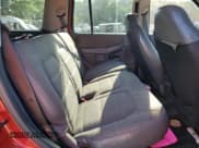 ✅ 2002 Ford Explorer XLS • VIN: 1FMZU62E22ZB54825 • Лот: 80952105. Опубликован ранее на Copart с пробегом Не указан. Бесплатный доступ к архиву аукционных продаж из США и подробный отчёт об истории автомобиля на DreamBid. Изображение 11.