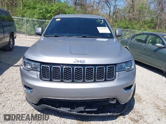 ✅ 2019 Jeep Grand Cherokee Upland • VIN: 1C4RJFAG8KC773206 • Lot: 42059861. Listed on IAAI with 81,439 mi. Free auction sales archive from the USA and detailed vehicle history report at DreamBid. Image 13.