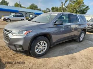 2019 Chevrolet Traverse LS with VIN 1GNERFKW5KJ139724, listed as a Copart auction lot 80838725 with 141,312 mi miles and Salvage title. Bid and sale history available at DreamBid. Image 1.