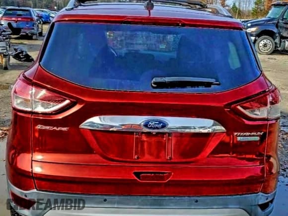 ✅ 2015 Ford Escape Titanium • VIN: 1FMCU0JX0FUA50956 • Lot: 94133575. Listed on Copart with 106,503 mi. Free auction sales archive from the USA and detailed vehicle history report at DreamBid. Image 6.