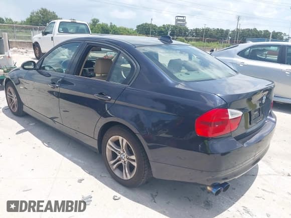 ✅ 2008 BMW 3 Series 328xi • VIN: WBAVC73558KX91152 • Lot: 42903057. Listed on IAAI with 169,249 mi. Free auction sales archive from the USA and detailed vehicle history report at DreamBid. Image 3.