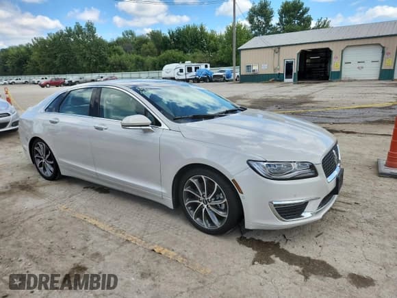 ✅ 2020 Lincoln MKZ Reserve • VIN: 3LN6L5FC0LR607774 • Лот: 69955855. Опубликован ранее на Copart с пробегом Не указан. Бесплатный доступ к архиву аукционных продаж из США и подробный отчёт об истории автомобиля на DreamBid. Изображение 4.