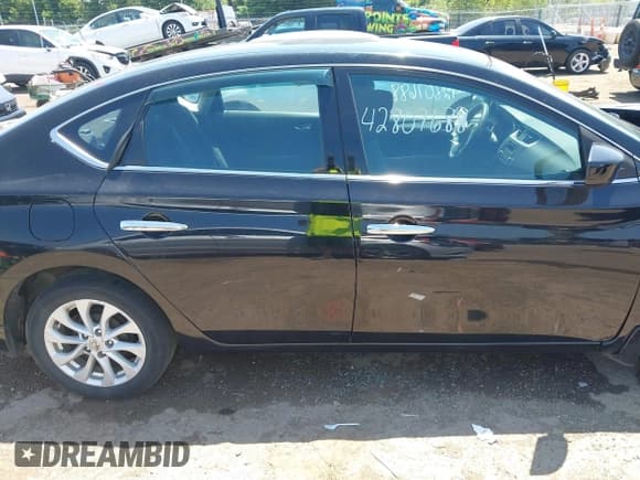 ✅ 2017 Nissan Sentra SL • VIN: 3N1AB7AP5HY365670 • Lot: 42807688. Wystawiony na IAAI z przebiegiem 167 557 mil. Bezpłatny archiwum sprzedaży aukcyjnych z USA i szczegółowy raport historii pojazdu na DreamBid. Zdjęcie 14.