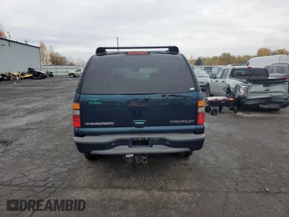✅ 2005 Chevrolet Suburban LT • VIN: 3GNFK16Z75G122946 • Лот: 81857204. Опубликован ранее на Copart с пробегом 136 259 миль. Бесплатный доступ к архиву аукционных продаж из США и подробный отчёт об истории автомобиля на DreamBid. Изображение 6.