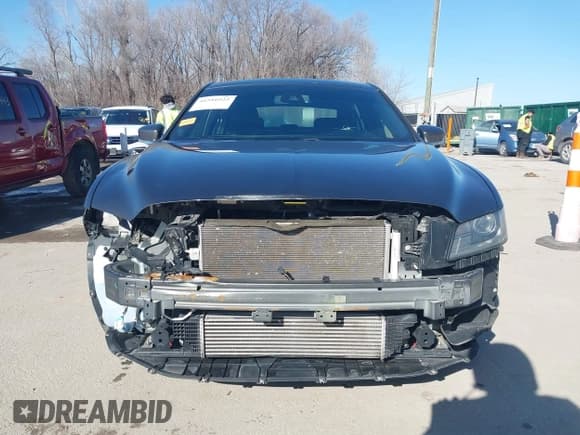 ✅ 2017 Lincoln Continental Select • VIN: 1LN6L9TP2H5606988 • Lot: 41516925. Listed on IAAI with 114,189 mi. Free auction sales archive from the USA and detailed vehicle history report at DreamBid. Image 13.