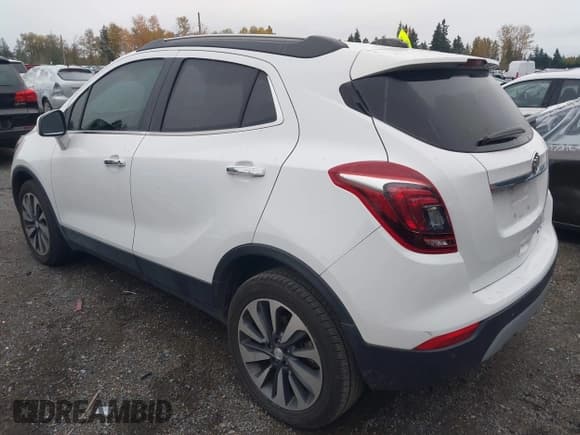 ✅ 2021 Buick Encore Preferred • VIN: KL4CJASB7MB333394 • Lot: 43595942. Wystawiony na IAAI z przebiegiem 49 708 mil. Bezpłatny archiwum sprzedaży aukcyjnych z USA i szczegółowy raport historii pojazdu na DreamBid. Zdjęcie 3.