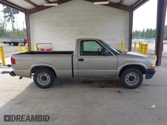 ✅ 2002 Chevrolet S-10 LS • VIN: 1GCCS145628137953 • Лот: 42517695. Опубликован ранее на IAAI с пробегом 197 637 миль. Бесплатный доступ к архиву аукционных продаж из США и подробный отчёт об истории автомобиля на DreamBid. Изображение 13.