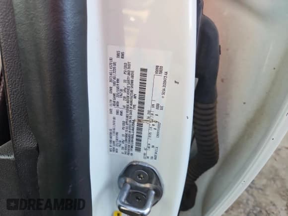 ✅ 2020 Ford Escape SEL • VIN: 1FMCU9H90LUA63584 • Лот: 85278645. Опубликован ранее на Copart с пробегом 92 755 миль. Бесплатный доступ к архиву аукционных продаж из США и подробный отчёт об истории автомобиля на DreamBid. Изображение 13.