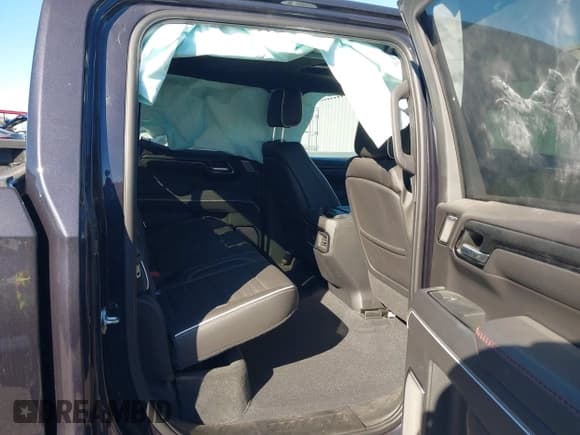 ✅ 2023 GMC Sierra 1500 AT4X • VIN: 3GTUUFEL7PG313015 • Лот: 43578152. Опубликован ранее на IAAI с пробегом 40 720 миль. Бесплатный доступ к архиву аукционных продаж из США и подробный отчёт об истории автомобиля на DreamBid. Изображение 8.