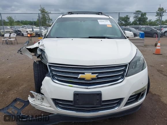 ✅ 2014 Chevrolet Traverse LTZ • VIN: 1GNKRJKD4EJ359381 • Lot: 43045392. Listed on IAAI with 186,015 mi. Free auction sales archive from the USA and detailed vehicle history report at DreamBid. Image 12.