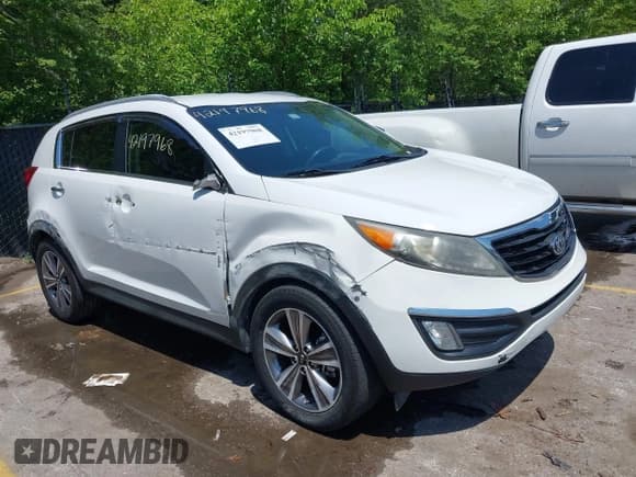 ✅ 2014 Kia Sportage SX • VIN: KNDPC3A61E7604620 • Lot: 42197968. Wystawiony na IAAI z przebiegiem 104 200 mil. Bezpłatny archiwum sprzedaży aukcyjnych z USA i szczegółowy raport historii pojazdu na DreamBid. Zdjęcie 1.