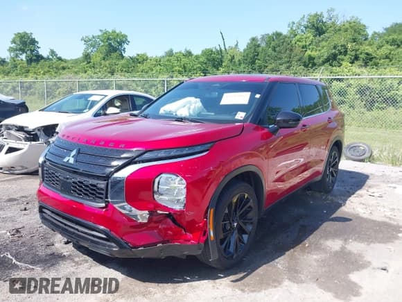 ✅ 2022 Mitsubishi Outlander SE • VIN: JA4J3UA85NZ055418 • Lot: 42242962. Wystawiony na IAAI z przebiegiem 67 029 mil. Bezpłatny archiwum sprzedaży aukcyjnych z USA i szczegółowy raport historii pojazdu na DreamBid. Zdjęcie 17.