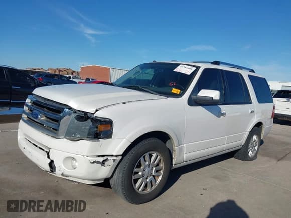 ✅ 2012 Ford Expedition Limited • VIN: 1FMJU1K57CEF12610 • Lot: 43784008. Listed on IAAI with 229,468 mi. Free auction sales archive from the USA and detailed vehicle history report at DreamBid. Image 17.