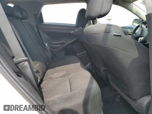 ✅ 2013 Toyota Matrix L • VIN: 2T1KU4EE7DC980427 • Lot: 59281085. Listed on Copart with 195,676 mi. Free auction sales archive from the USA and detailed vehicle history report at DreamBid. Image 10.