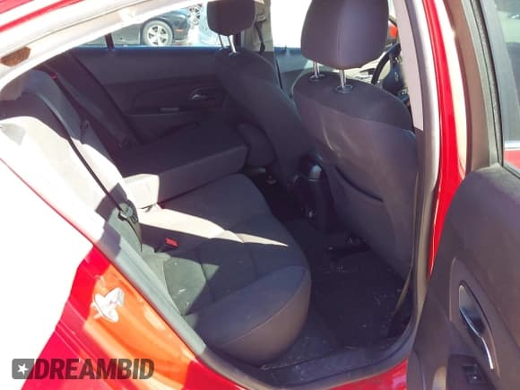 ✅ 2014 Chevrolet Cruze 1LT • VIN: 1G1PC5SB5E7174994 • Лот: 43580694. Опубликован ранее на IAAI с пробегом 189 071 миль. Бесплатный доступ к архиву аукционных продаж из США и подробный отчёт об истории автомобиля на DreamBid. Изображение 8.