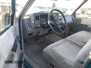 ✅ 1994 GMC Sierra 1500 • VIN: 1GTEC14K4RE537615 • Lot: 43588012. Listed on IAAI with 93,457 mi. Free auction sales archive from the USA and detailed vehicle history report at DreamBid. Image 8.