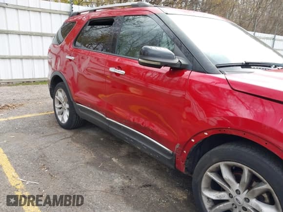 ✅ 2012 Ford Explorer XLT • VIN: 1FMHK8D80CGA93346 • Lot: 43627837. Wystawiony na IAAI z przebiegiem 228 702 mil. Bezpłatny archiwum sprzedaży aukcyjnych z USA i szczegółowy raport historii pojazdu na DreamBid. Zdjęcie 12.