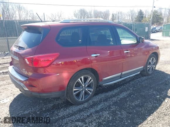 ✅ 2018 Nissan Pathfinder SV • VIN: 5N1DR2MM5JC614716 • Лот: 41762250. Опубликован ранее на IAAI с пробегом 94 825 миль. Бесплатный доступ к архиву аукционных продаж из США и подробный отчёт об истории автомобиля на DreamBid. Изображение 4.