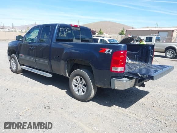 ✅ 2008 GMC Sierra 1500 • VIN: 1GTEK19Y98Z225605 • Лот: 42216751. Опубликован ранее на IAAI с пробегом 275 642 миль. Бесплатный доступ к архиву аукционных продаж из США и подробный отчёт об истории автомобиля на DreamBid. Изображение 3.