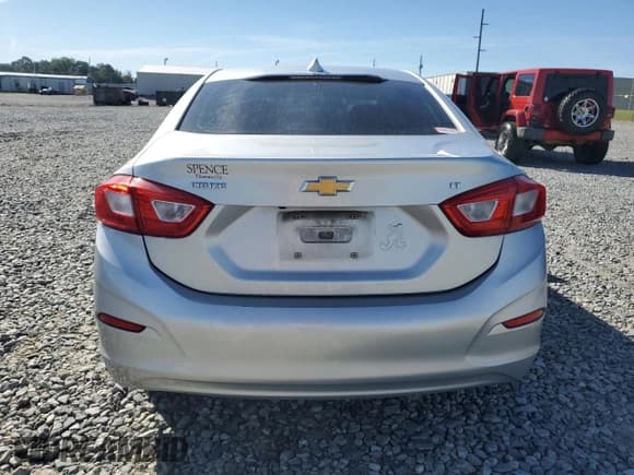 ✅ 2017 Chevrolet Cruze LT • VIN: 1G1BE5SM1H7188501 • Lot: 87085355. Listed on Copart with 181,695 mi. Free auction sales archive from the USA and detailed vehicle history report at DreamBid. Image 6.