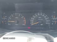 ✅ 1993 Isuzu Rodeo LS • VIN: 4S2CG58V8P4314783 • Lot: 42954345. Wystawiony na IAAI z przebiegiem 178 093 mil. Bezpłatny archiwum sprzedaży aukcyjnych z USA i szczegółowy raport historii pojazdu na DreamBid. Zdjęcie 7.