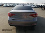 ✅ 2016 Hyundai Sonata Sport • VIN: 5NPE34AF9GH431425 • Лот: 82720395. Опубликован ранее на Copart с пробегом 121 902 миль. Бесплатный доступ к архиву аукционных продаж из США и подробный отчёт об истории автомобиля на DreamBid. Изображение 6.