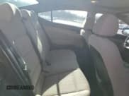 ✅ 2017 Hyundai Elantra Limited • VIN: 5NPD84LF6HH152462 • Lot: 92886025. Listed on Copart with 125,736 mi. Free auction sales archive from the USA and detailed vehicle history report at DreamBid. Image 10.