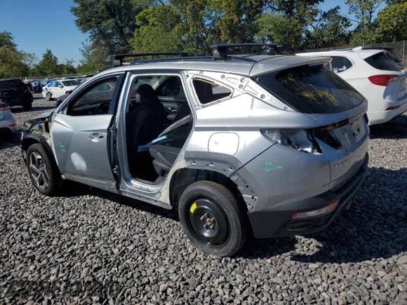2024 Hyundai Tucson Limited with VIN 5NMJECDE5RH437213, listed as a Copart auction lot 70289035 with 8,155 mi miles and Salvage title. Bid and sale history available at DreamBid. Image 2.