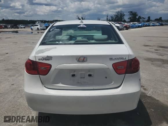 2009 Hyundai Elantra GLS with VIN KMHDU46D99U689934, listed as a Copart auction lot 66932764 with 204,949 mi miles and Non repairable. Bid and sale history available at DreamBid. Image 6.