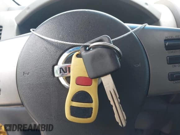 ✅ 2006 Nissan Xterra S • VIN: 5N1AN08U96C552824 • Lot: 42347704. Listed on IAAI with 151,852 mi. Free auction sales archive from the USA and detailed vehicle history report at DreamBid. Image 11.