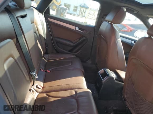 ✅ 2014 Audi A4 Komfort • VIN: WAUBFCFL0EN005040 • Лот: 69862995. Опубликован ранее на Copart с пробегом 191 582 миль. Бесплатный доступ к архиву аукционных продаж из США и подробный отчёт об истории автомобиля на DreamBid. Изображение 10.