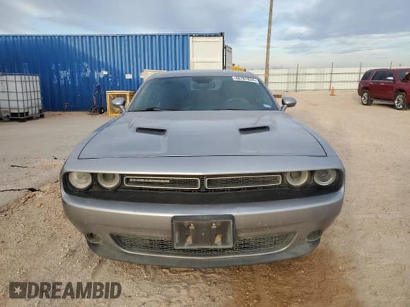 ✅ 2016 Dodge Challenger SXT Plus • VIN: 2C3CDZAG0GH100756 • Lot: 48761834. Wystawiony na Copart z przebiegiem 120 422 mil. Bezpłatny archiwum sprzedaży aukcyjnych z USA i szczegółowy raport historii pojazdu na DreamBid. Zdjęcie 5.