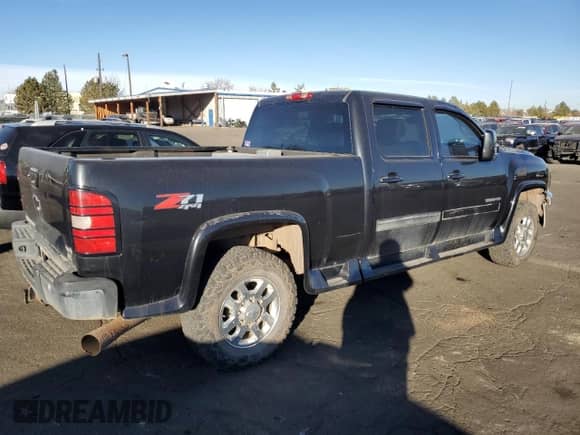 2012 Chevrolet Silverado 3500HD SRW LTZ с VIN 1GC4K1E84CF210652, выставлен на аукционе Copart как лот 86507834 с пробегом 78 061 миль миль и Списание • Salvage title. История ставок и продаж доступна на DreamBid. Изображение 3.