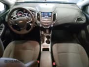 ✅ 2019 Chevrolet Cruze LT • VIN: 1G1BE5SM6K7133095 • Лот: 39831203. Опубликован ранее на Copart с пробегом 43 960 миль. Бесплатный доступ к архиву аукционных продаж из США и подробный отчёт об истории автомобиля на DreamBid. Изображение 8.