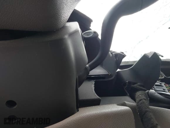 ✅ 2012 Chevrolet Silverado 1500 LTZ • VIN: 3GCPKTE76CG153952 • Lot: 41935031. Wystawiony na IAAI z przebiegiem Nie podano. Bezpłatny archiwum sprzedaży aukcyjnych z USA i szczegółowy raport historii pojazdu na DreamBid. Zdjęcie 11.