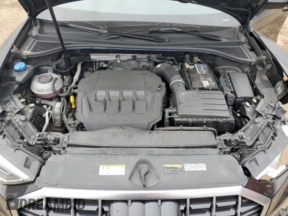 ✅ 2021 Audi Q3 Premium • VIN: WA1AECF38M1071322 • Lot: 45944684. Listed on Copart with 52,476 mi. Free auction sales archive from the USA and detailed vehicle history report at DreamBid. Image 12.