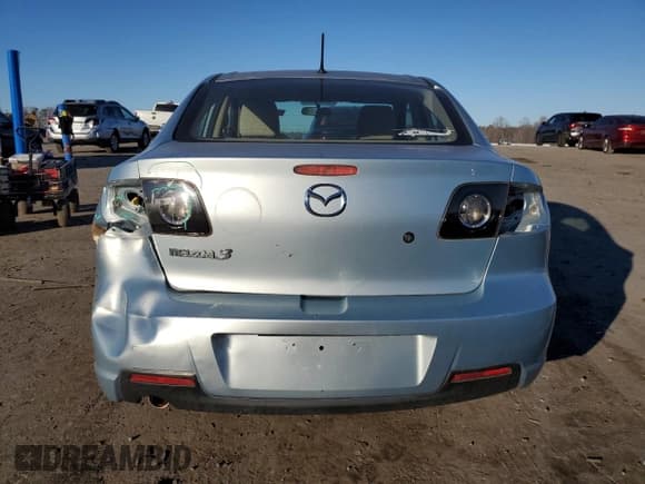 ✅ 2008 Mazda 3 i Touring Value • VIN: JM1BK32F381133234 • Лот: 85646305. Опубликован ранее на Copart с пробегом 115 707 миль. Бесплатный доступ к архиву аукционных продаж из США и подробный отчёт об истории автомобиля на DreamBid. Изображение 6.