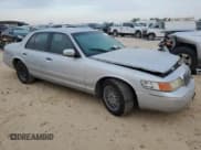 ✅ 2000 Mercury Grand Marquis GS • VIN: 2MEFM74W7YX720199 • Lot: 86310775. Wystawiony na Copart z przebiegiem 113 451 mil. Bezpłatny archiwum sprzedaży aukcyjnych z USA i szczegółowy raport historii pojazdu na DreamBid. Zdjęcie 4.