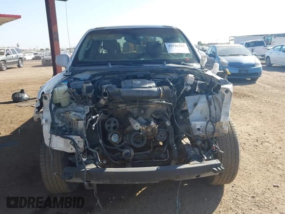 ✅ 2005 Nissan Frontier SE • VIN: 1N6AD07U95C416469 • Lot: 42946163. Wystawiony na IAAI z przebiegiem 224 191 mil. Bezpłatny archiwum sprzedaży aukcyjnych z USA i szczegółowy raport historii pojazdu na DreamBid. Zdjęcie 6.