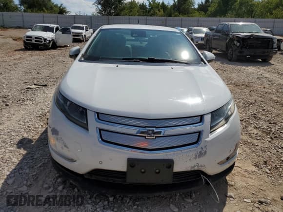 ✅ 2013 Chevrolet Volt • VIN: 1G1RH6E49DU130610 • Lot: 72317674. Wystawiony na Copart z przebiegiem 143 595 mil. Bezpłatny archiwum sprzedaży aukcyjnych z USA i szczegółowy raport historii pojazdu na DreamBid. Zdjęcie 5.