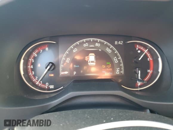 ✅ 2024 Toyota RAV4 XLE Premium • VIN: 2T3A1RFV5RW493725 • Lot: 85565645. Wystawiony na Copart z przebiegiem 8 160 mil. Bezpłatny archiwum sprzedaży aukcyjnych z USA i szczegółowy raport historii pojazdu na DreamBid. Zdjęcie 9.