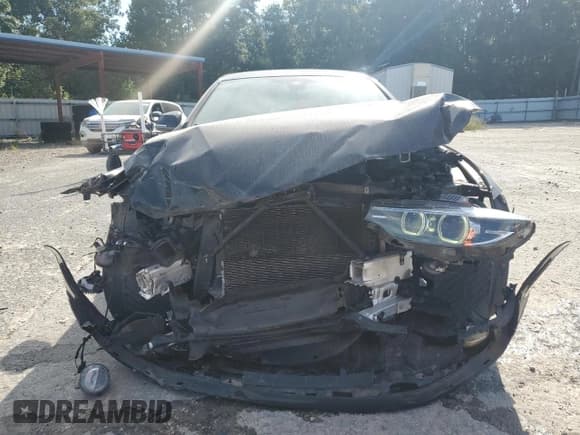 ✅ 2020 BMW 4 Series 430i xDrive • VIN: WBA4J3C05LBL11411 • Лот: 71267685. Опубликован ранее на Copart с пробегом 111 622 миль. Бесплатный доступ к архиву аукционных продаж из США и подробный отчёт об истории автомобиля на DreamBid. Изображение 5.